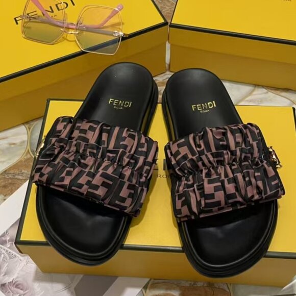 Fendi Women's Black and Brown Patterned Sandals - Picture 1 of 4